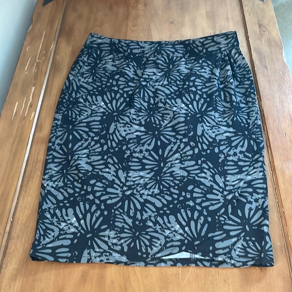 Rip Skirt Hawaii Size Large